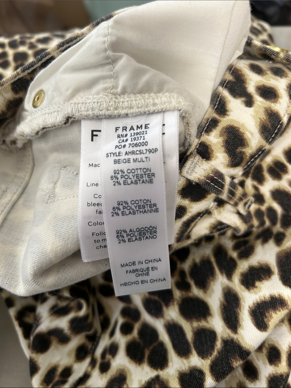 FRAME Ali High Rise Cigarette Jeans Leopard Print Beige Multi Size 30 - Picture 4 of 11